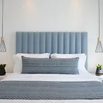 Epic Blue Mykonos ホテル Houlakia