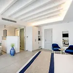 Epic Blue Mykonos Hulákia