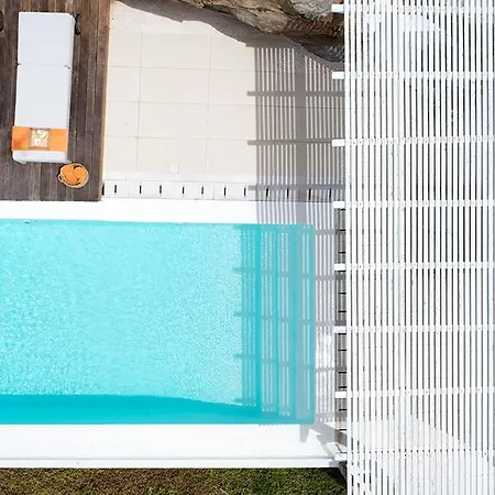 Epic Blue Mykonos 호텔