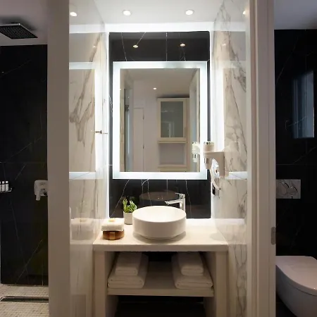 Epic Blue Mykonos 호텔